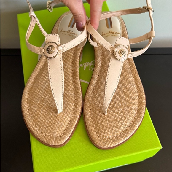 Sam Eldeman Thong Sandals - Picture 1 of 5